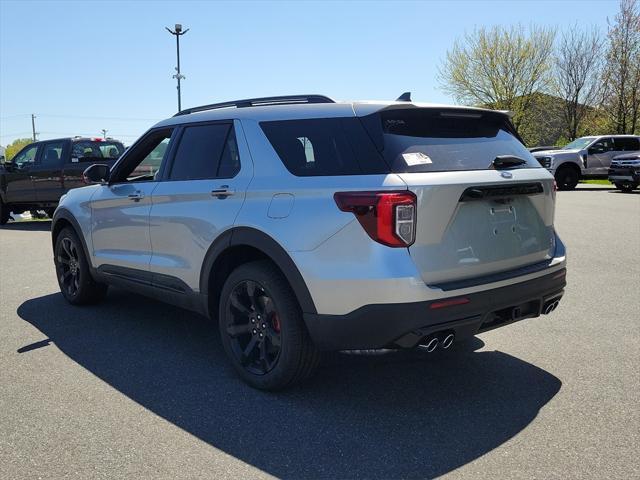 new 2024 Ford Explorer car, priced at $61,505