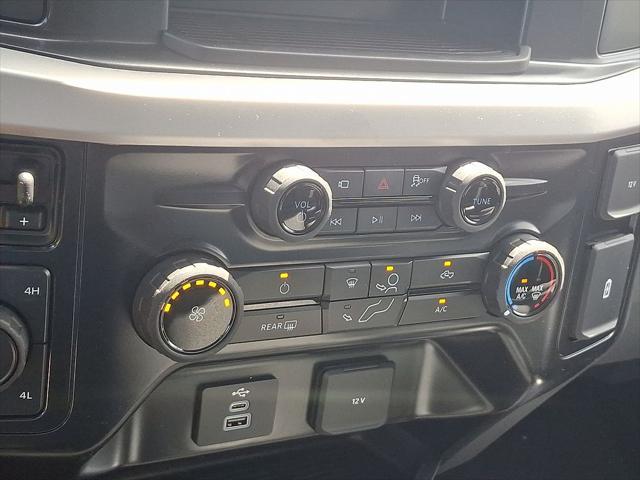 new 2025 Ford F-250 car, priced at $62,665