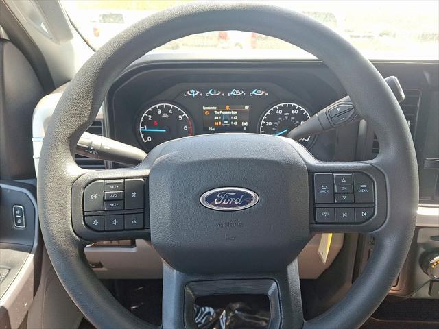 new 2025 Ford F-250 car, priced at $62,665