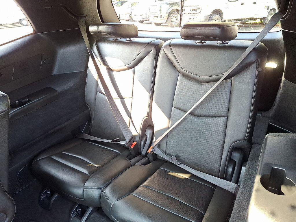 used 2020 Cadillac XT6 car, priced at $28,000