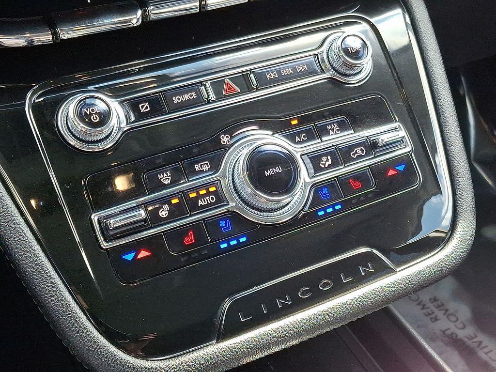 used 2022 Lincoln Corsair car, priced at $27,500
