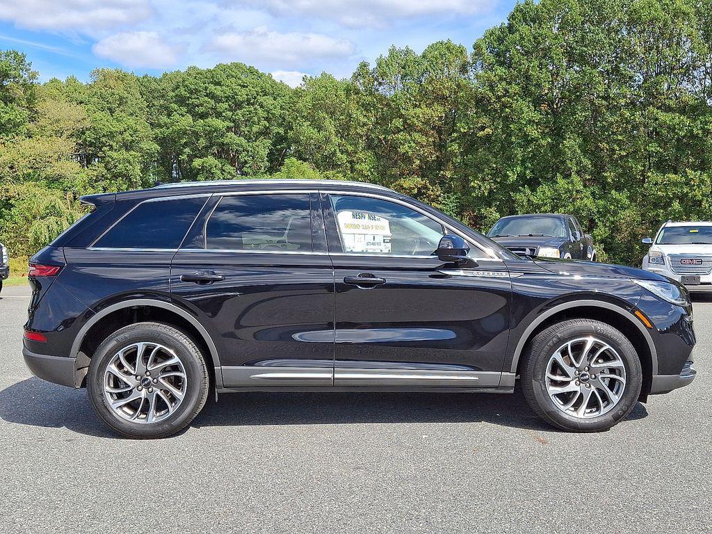used 2022 Lincoln Corsair car, priced at $27,500