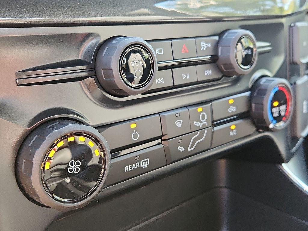 new 2025 Ford F-150 car, priced at $48,250