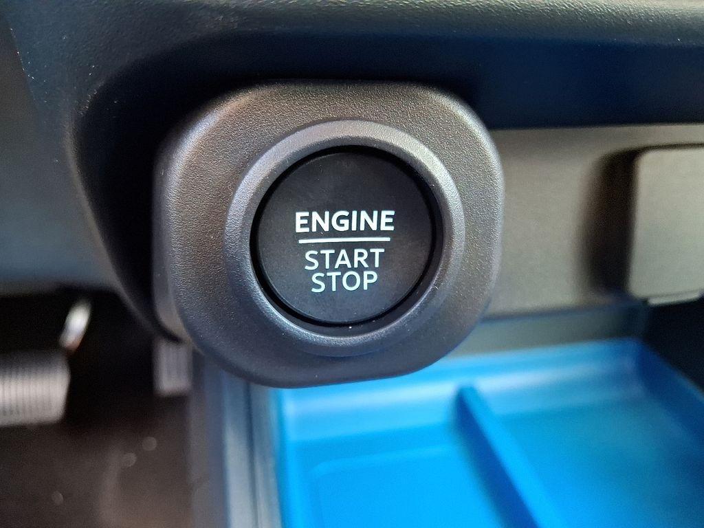 new 2025 Ford Maverick car, priced at $34,365