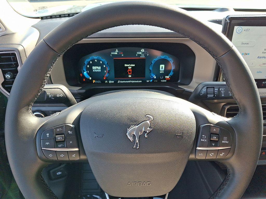 new 2025 Ford Bronco Sport car, priced at $33,000