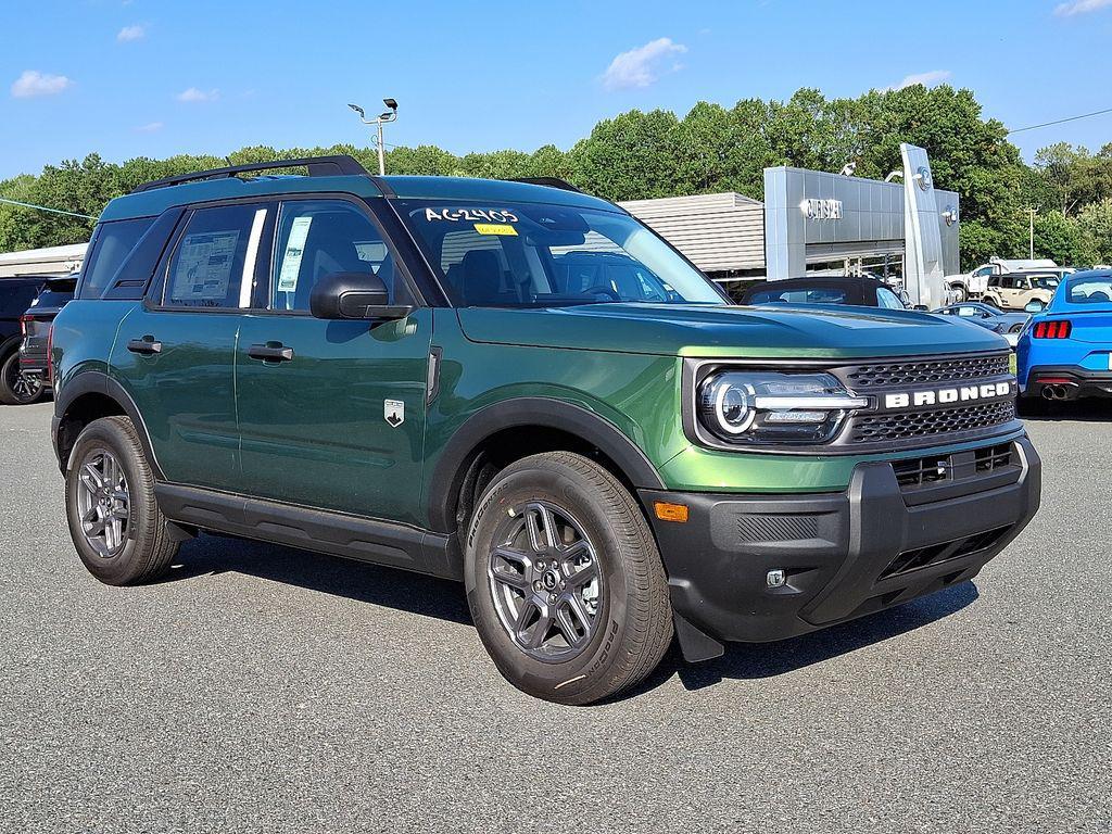 new 2025 Ford Bronco Sport car, priced at $33,000