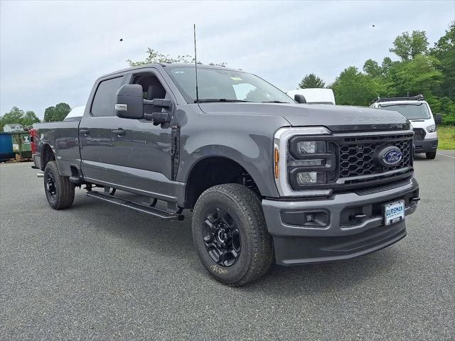 new 2025 Ford F-250 car, priced at $55,000
