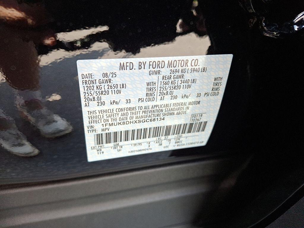 new 2025 Ford Explorer car, priced at $45,300