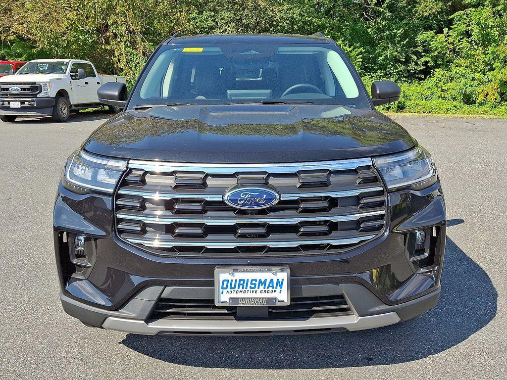 new 2025 Ford Explorer car, priced at $45,300