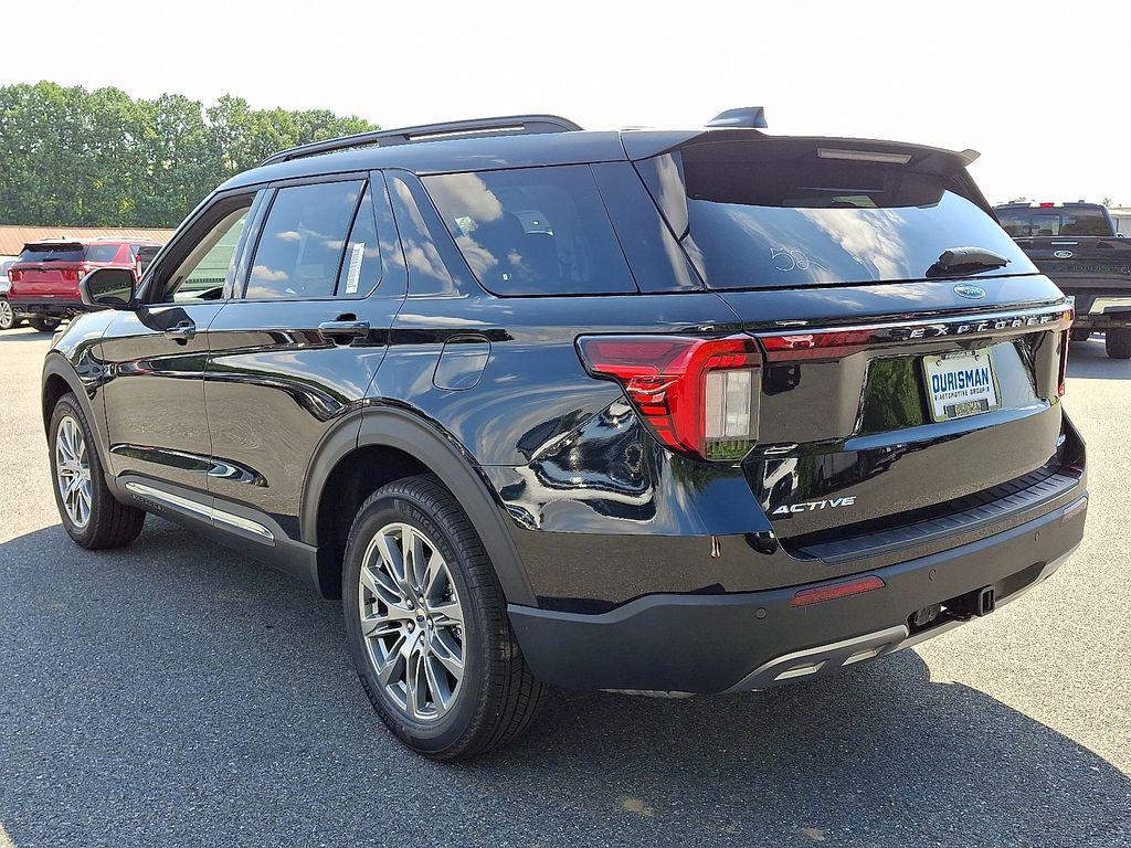 new 2025 Ford Explorer car, priced at $45,300