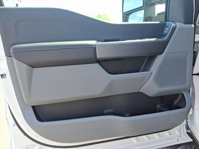 new 2025 Ford F-350 car, priced at $66,500