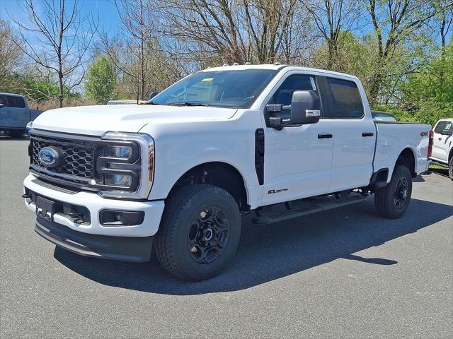 new 2025 Ford F-350 car, priced at $66,500