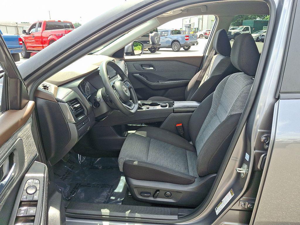 used 2023 Nissan Rogue car, priced at $20,000
