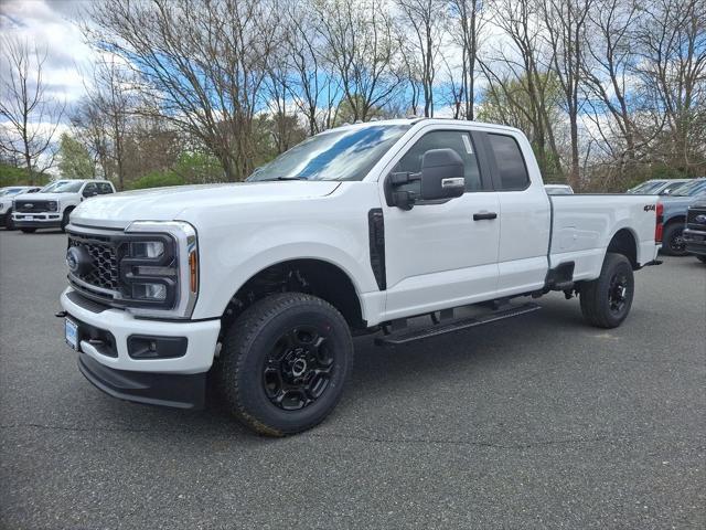 new 2025 Ford F-350 car, priced at $57,000