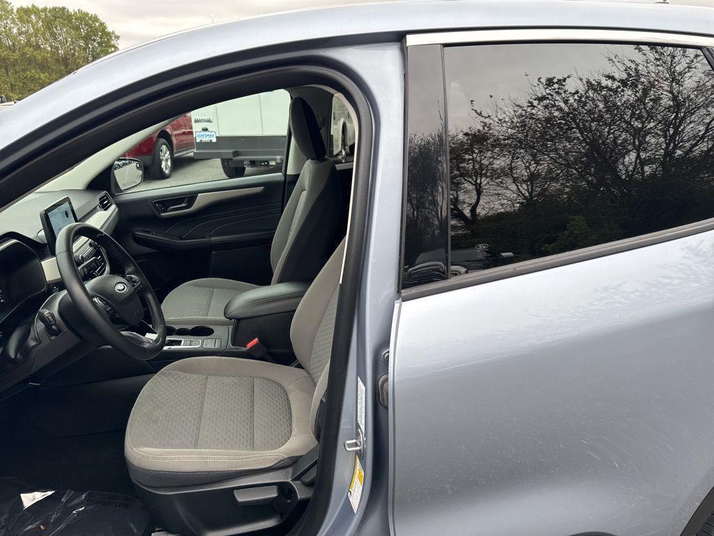 used 2022 Ford Escape car, priced at $19,000