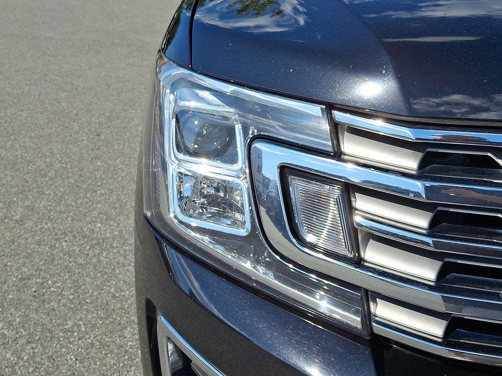used 2021 Ford Expedition car, priced at $29,000