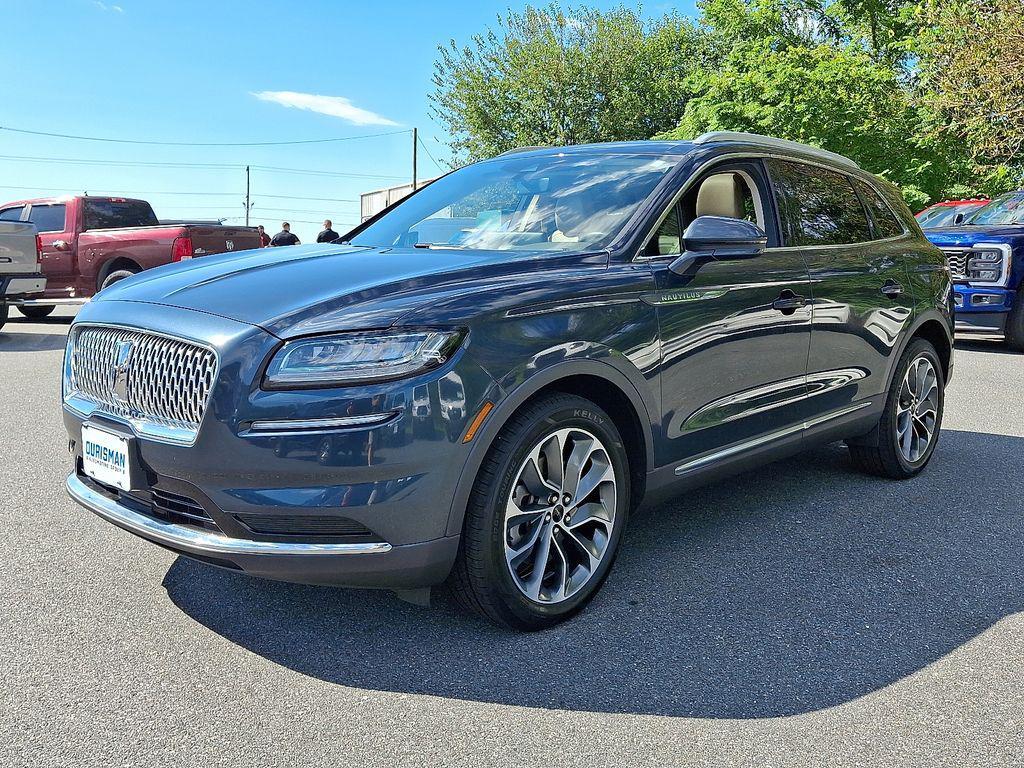 used 2022 Lincoln Nautilus car, priced at $28,000