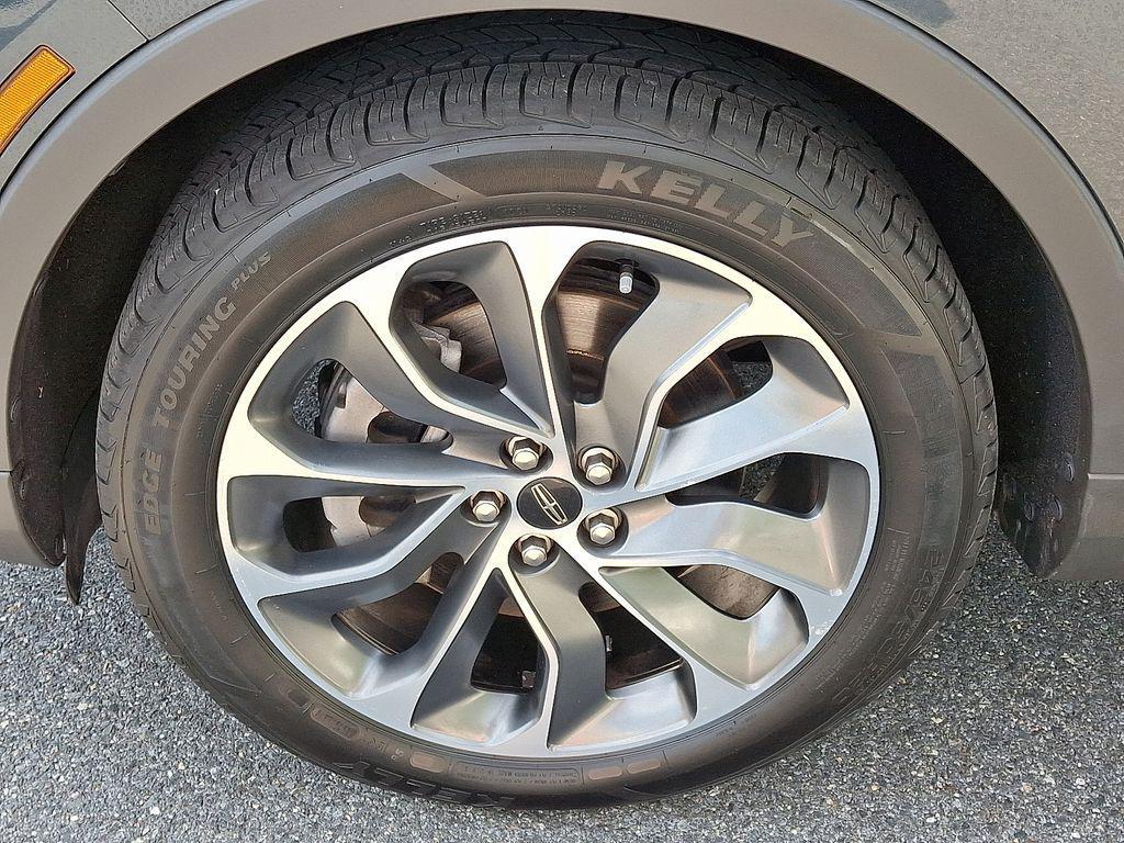 used 2022 Lincoln Nautilus car, priced at $28,000