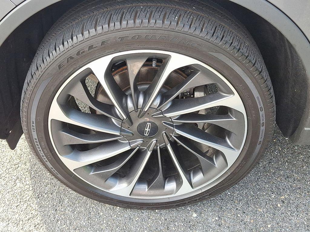 used 2022 Lincoln Aviator car, priced at $41,000