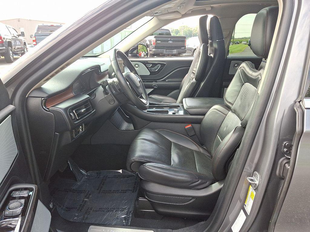 used 2022 Lincoln Aviator car, priced at $41,000