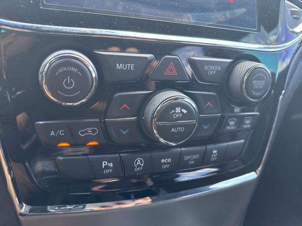 used 2020 Jeep Grand Cherokee car, priced at $21,500