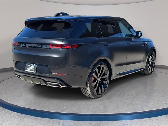 new 2025 Land Rover Range Rover Sport car, priced at $105,550