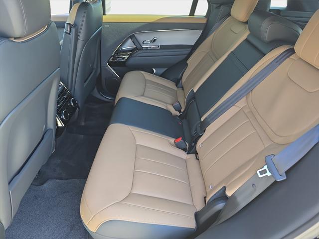 new 2025 Land Rover Range Rover Sport car, priced at $105,550