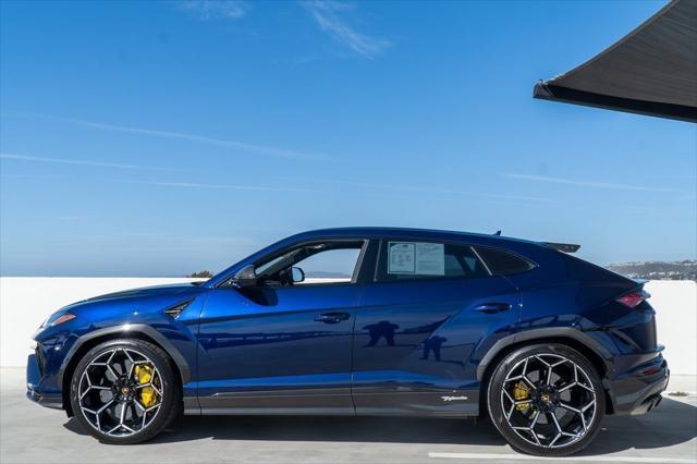 used 2023 Lamborghini Urus car, priced at $278,730