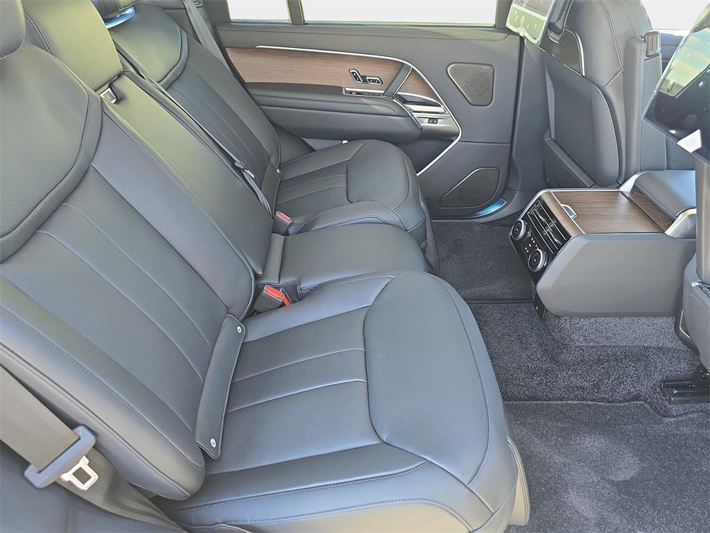 new 2025 Land Rover Range Rover car, priced at $190,555