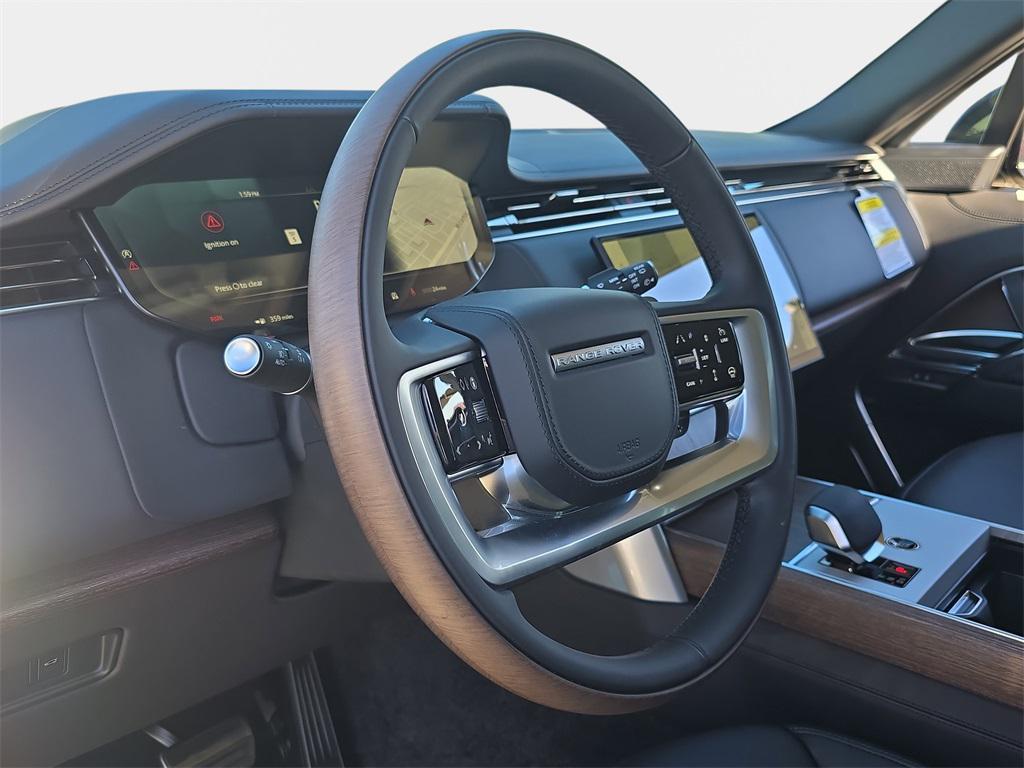 new 2025 Land Rover Range Rover car, priced at $190,555
