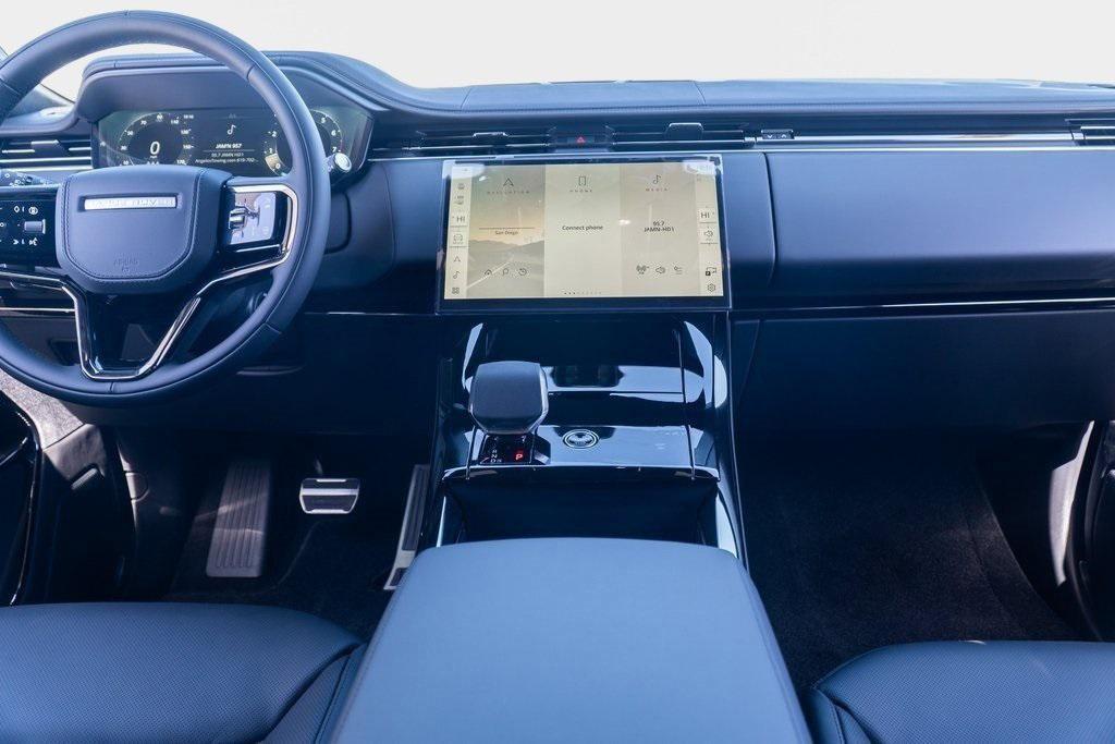 new 2025 Land Rover Range Rover Sport car, priced at $137,300