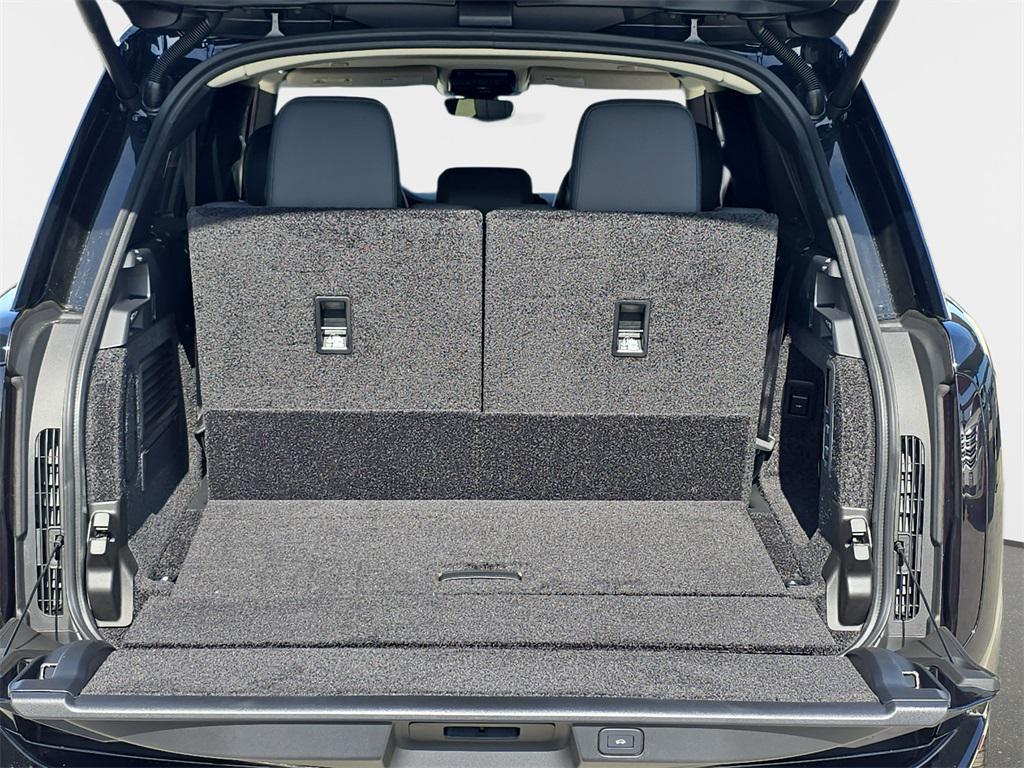 new 2025 Land Rover Range Rover car, priced at $150,205