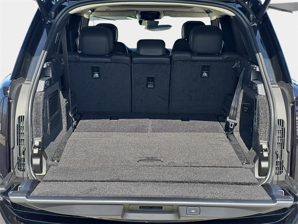 new 2025 Land Rover Range Rover car, priced at $150,205