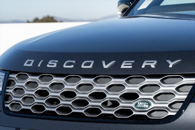 new 2025 Land Rover Discovery car, priced at $67,553