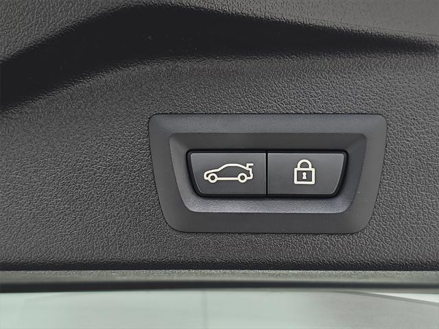 used 2021 BMW X5 car, priced at $37,491