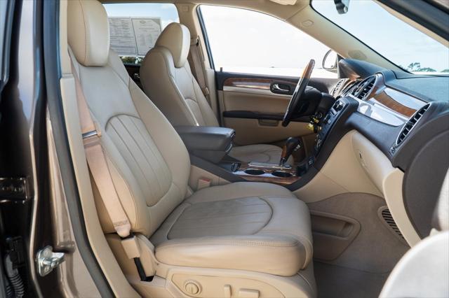 used 2011 Buick Enclave car, priced at $10,990