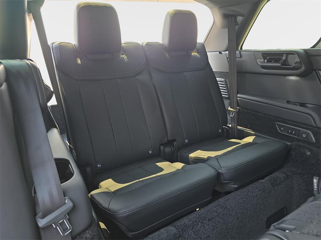 new 2025 Land Rover Range Rover car, priced at $167,625