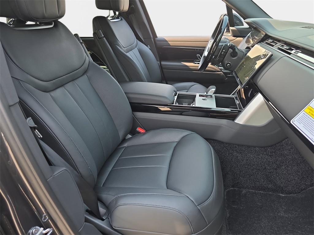 new 2025 Land Rover Range Rover car, priced at $167,625