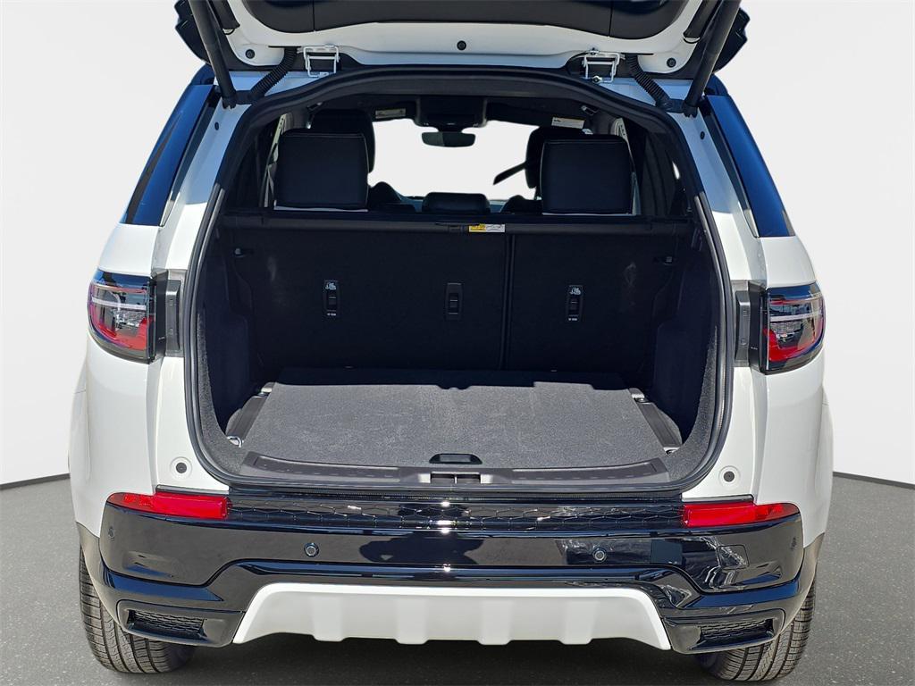 new 2025 Land Rover Discovery Sport car, priced at $55,218