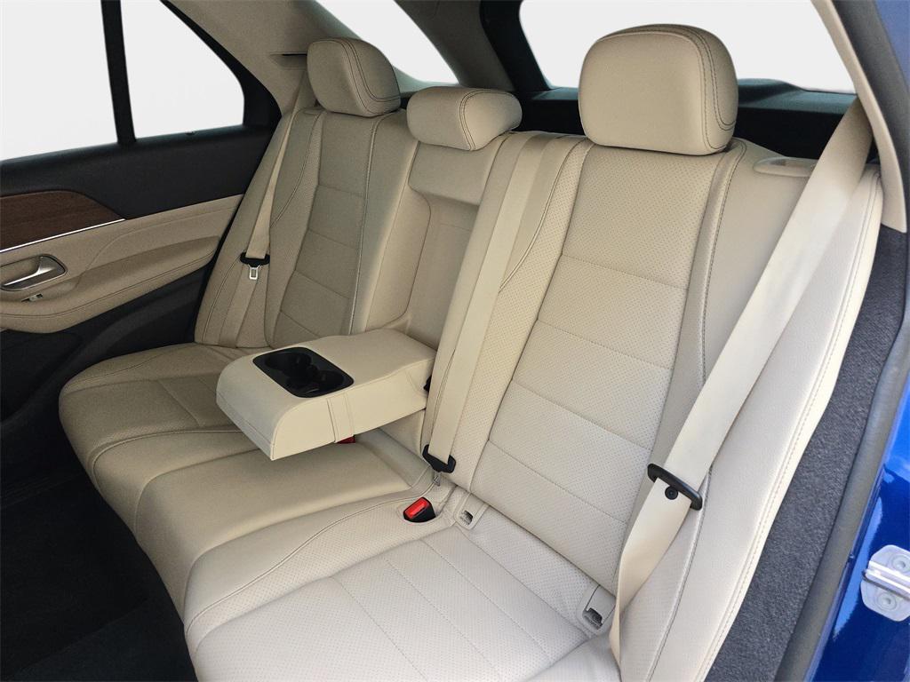 used 2020 Mercedes-Benz GLE 350 car, priced at $28,905