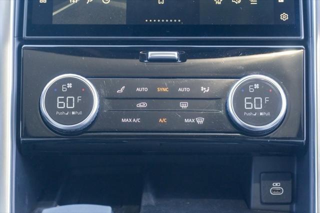 used 2024 Land Rover Discovery car, priced at $52,990