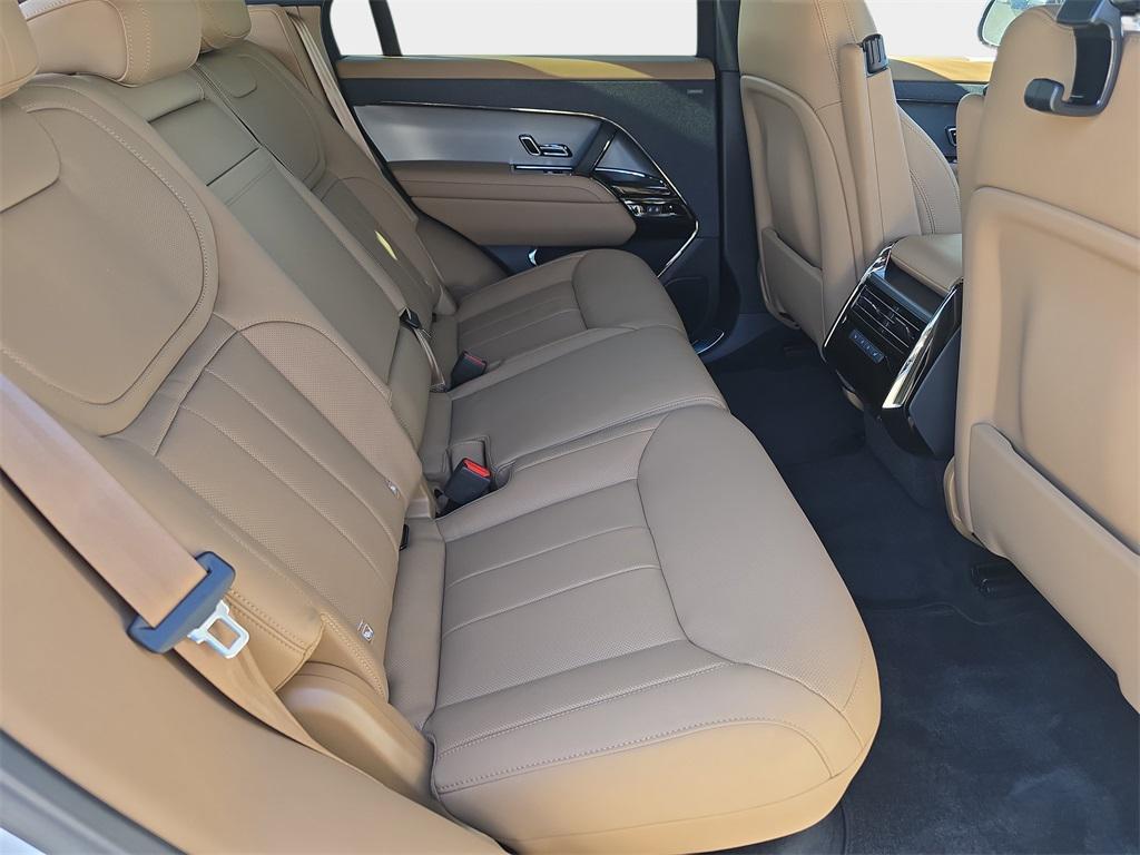 new 2025 Land Rover Range Rover Sport car, priced at $91,780