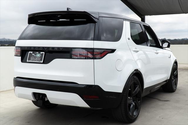 new 2025 Land Rover Discovery car, priced at $76,650