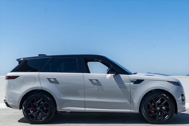 new 2025 Land Rover Range Rover Sport car, priced at $107,215