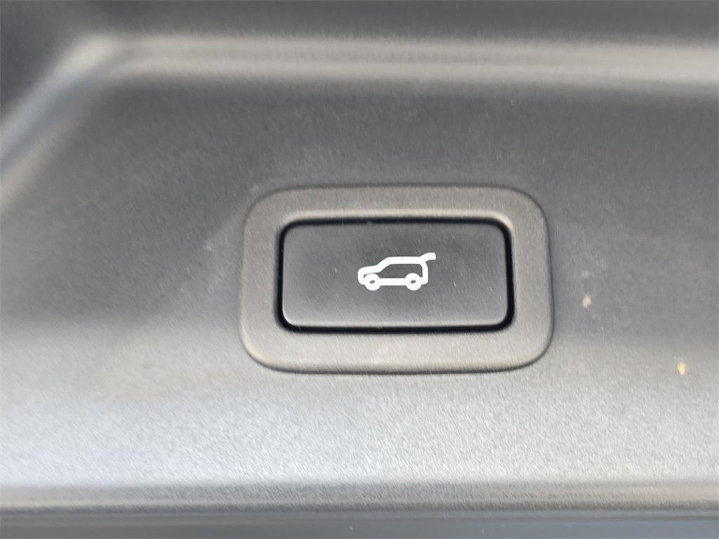 used 2021 Land Rover Range Rover car, priced at $49,991