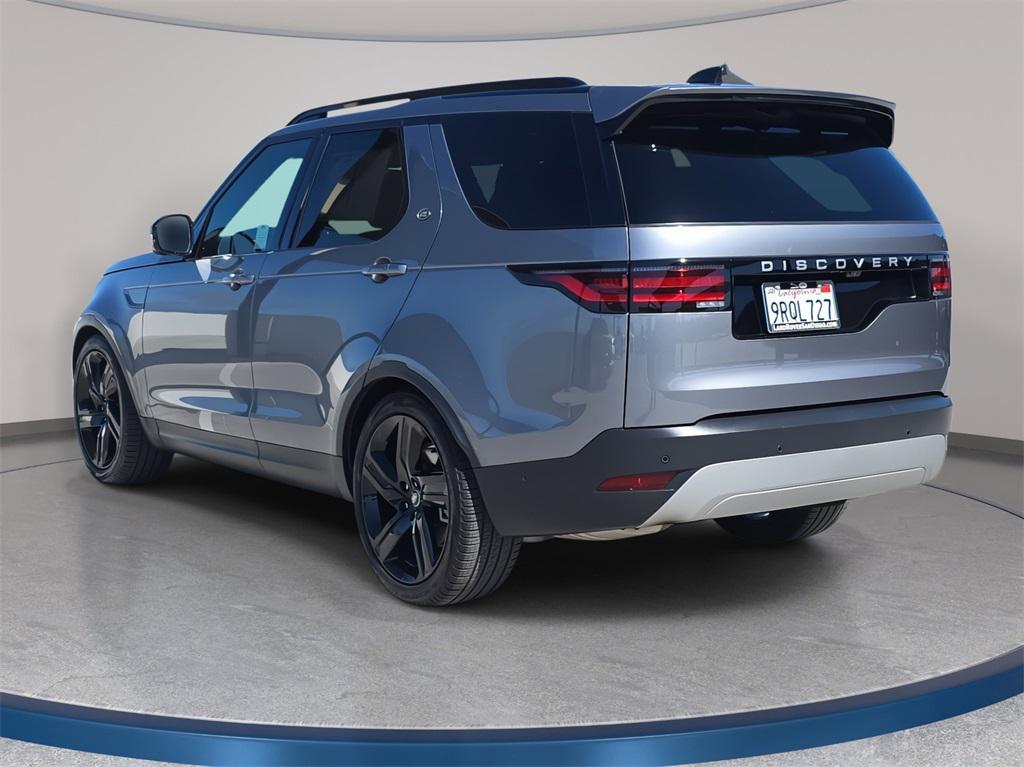 used 2025 Land Rover Discovery car, priced at $54,440