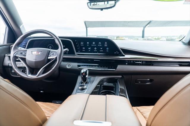 used 2021 Cadillac Escalade ESV car, priced at $69,288