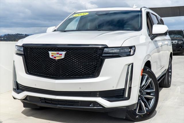 used 2021 Cadillac Escalade ESV car, priced at $69,288