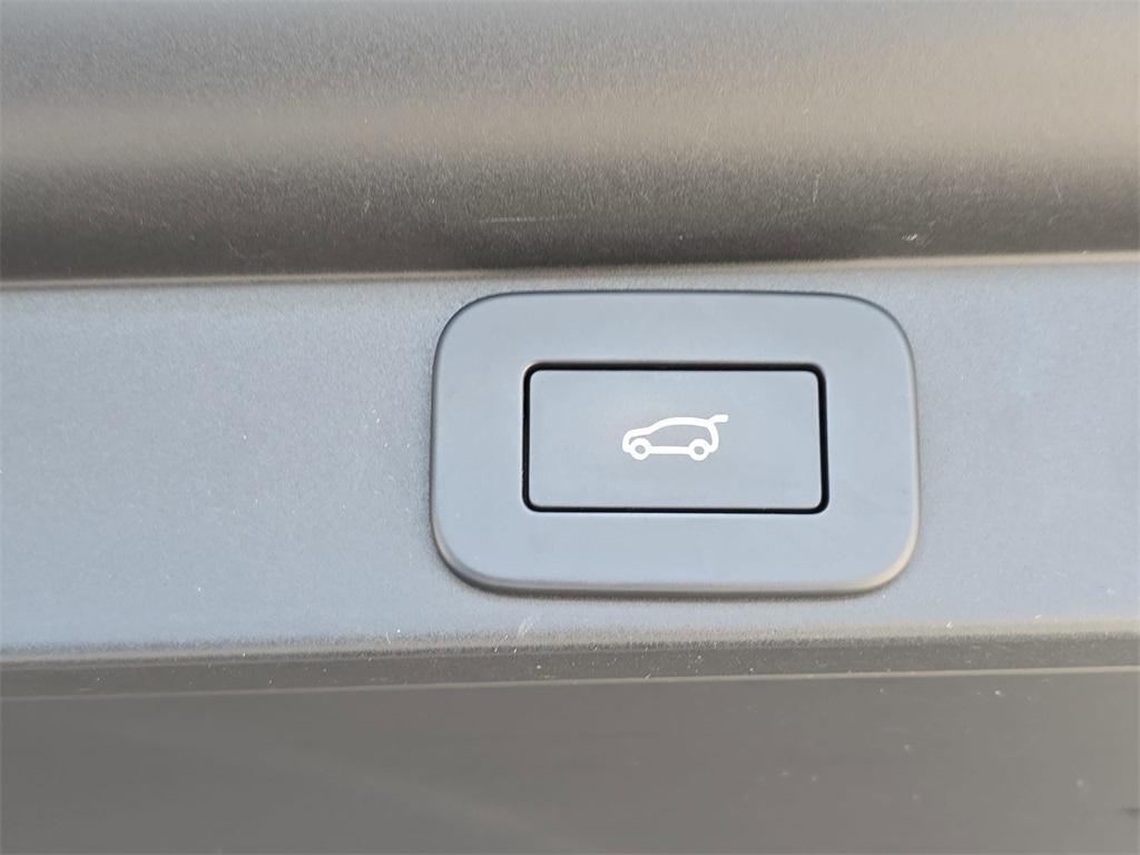 used 2024 Land Rover Range Rover car, priced at $133,991