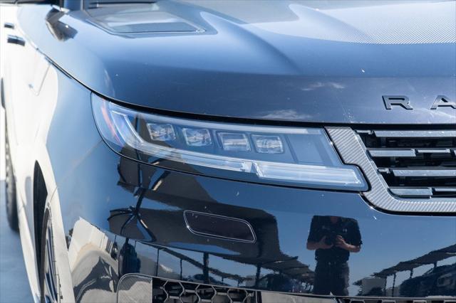 new 2025 Land Rover Range Rover Sport car, priced at $187,725